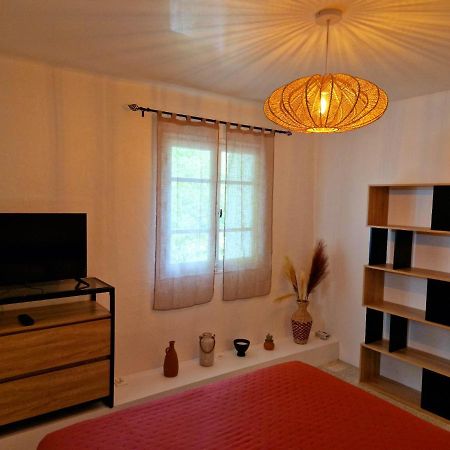 Lou Mouli Di Baou Bed & Breakfast ลาโบม ภายนอก รูปภาพ