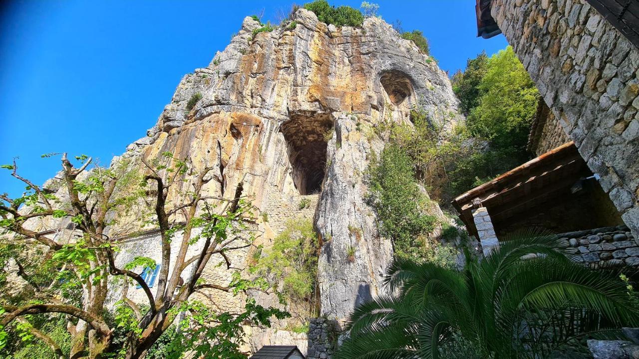 Lou Mouli Di Baou Bed & Breakfast ลาโบม ภายนอก รูปภาพ